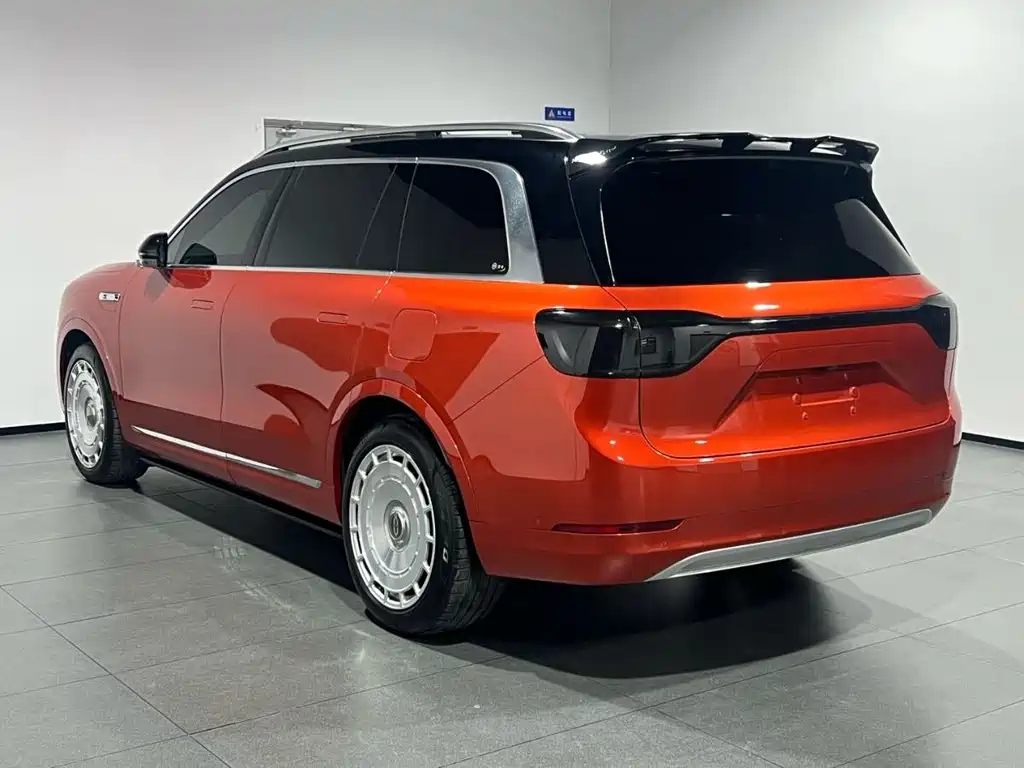 AITO ASK THE WORLD M9