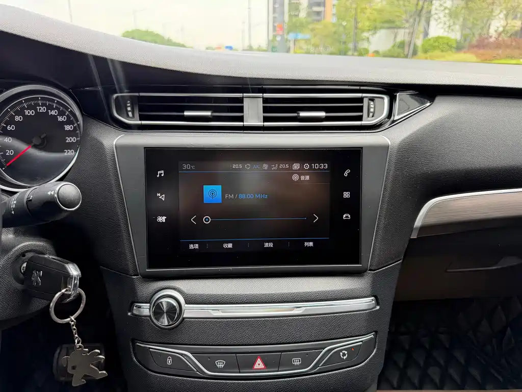 Peugeot 408 — миниатюра 19