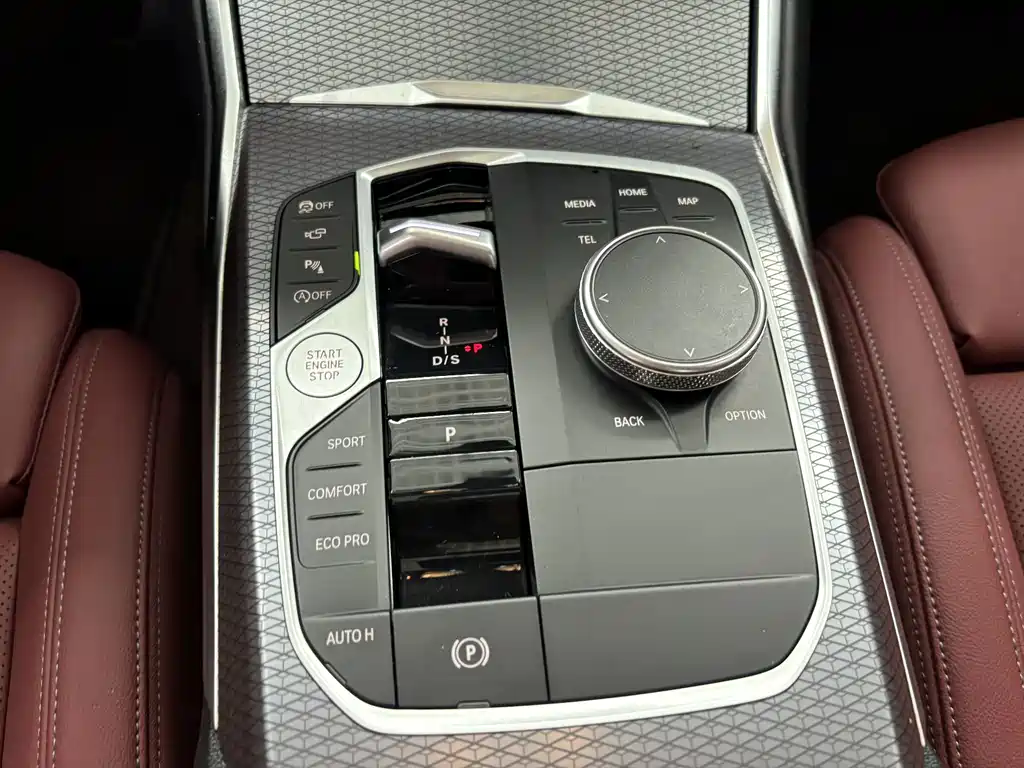 BMW 3 Series — миниатюра 19