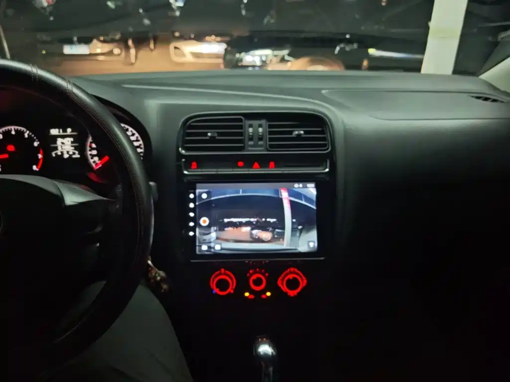 Volkswagen Polo — миниатюра 10