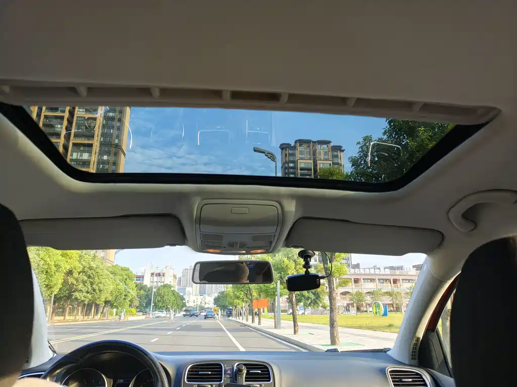 Volkswagen Golf — миниатюра 7