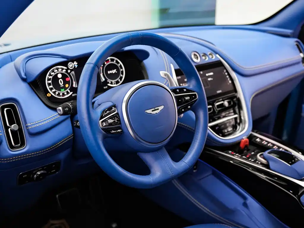 Aston Martin DBX 2021 4.0T V8