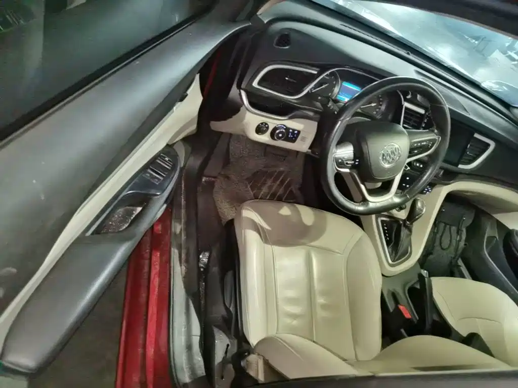 Buick Excelle — миниатюра 16