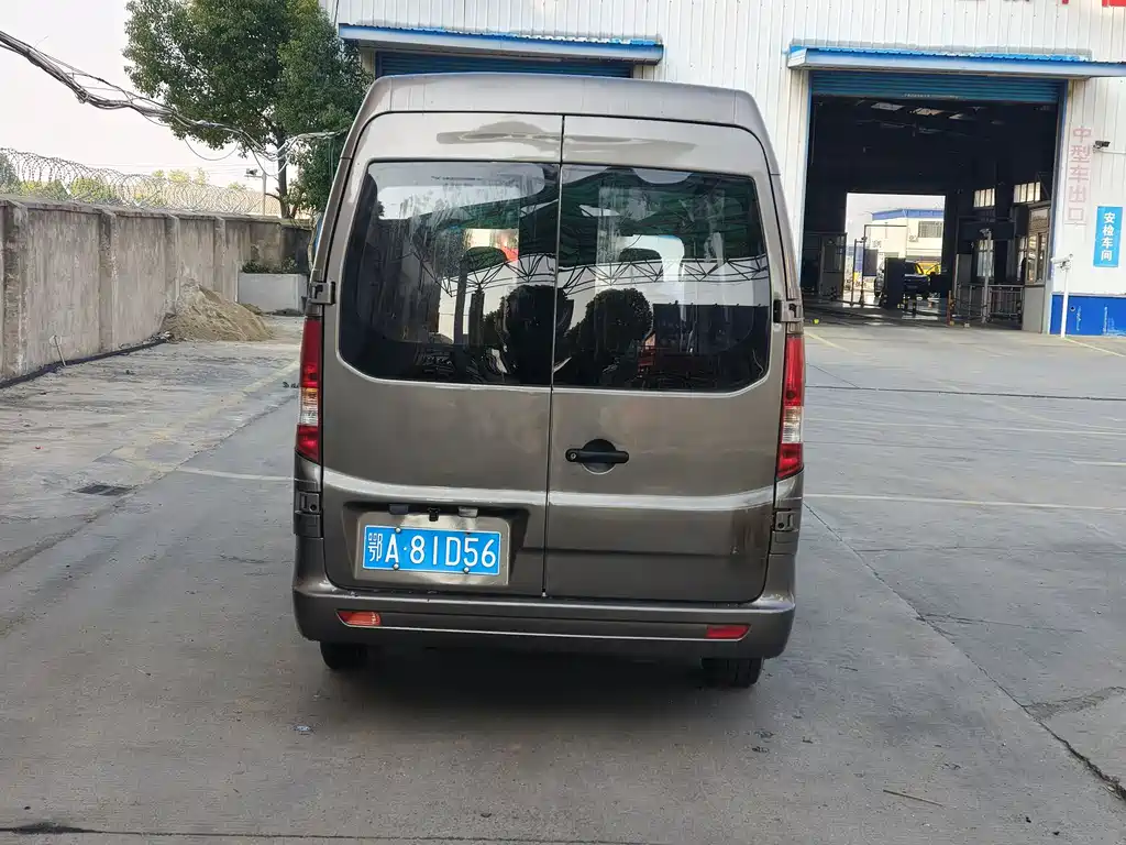 CHANGAN CHANGAN RUIXING M90