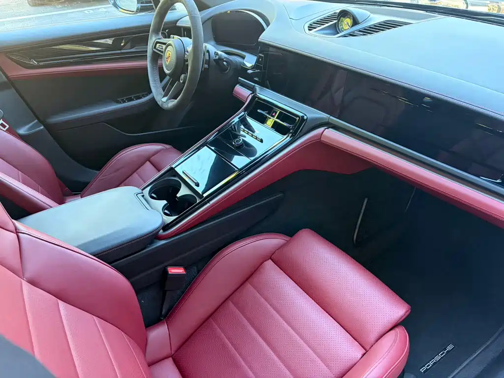 Porsche Panamera — миниатюра 18