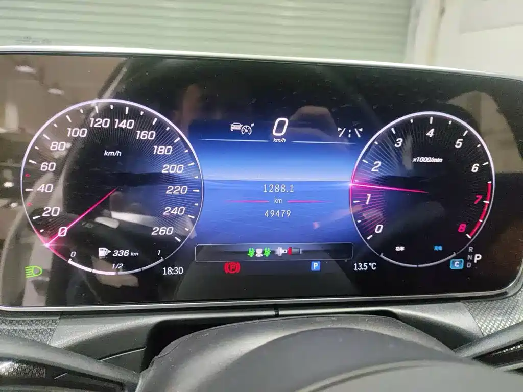 MERCEDES-BENZ C CLASS