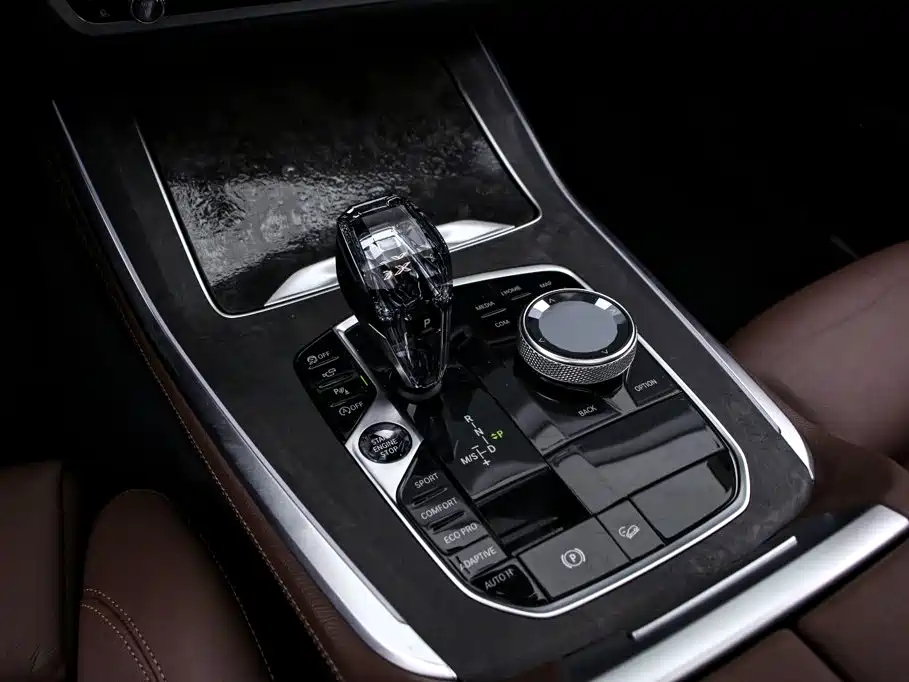 BMW X5 (Import) — миниатюра 11