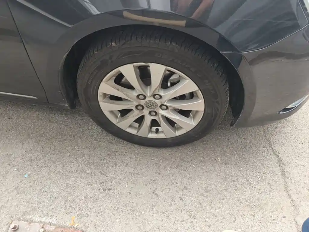 Buick LaCrosse — миниатюра 12