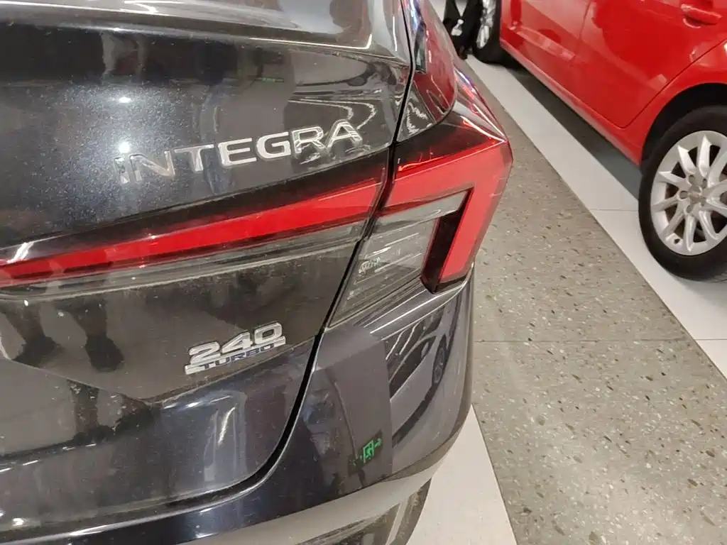 Honda Integra — миниатюра 8