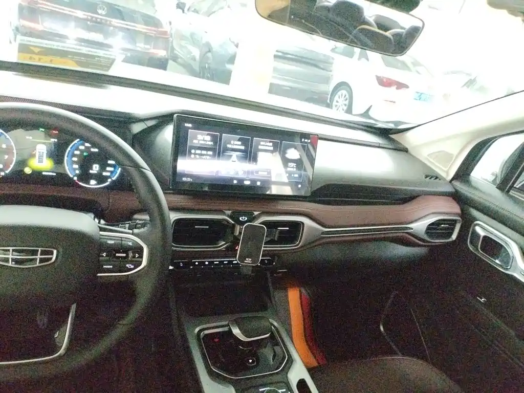 Geely Haoyue — миниатюра 4