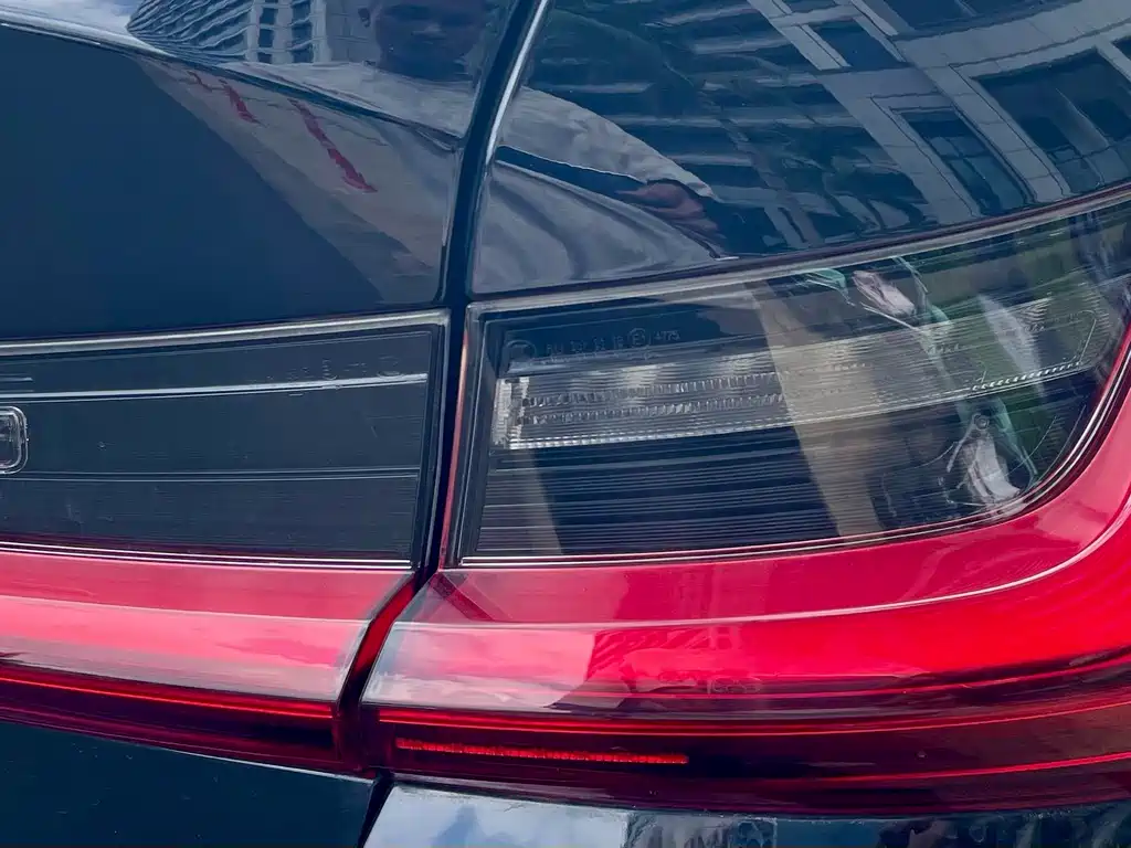 BMW i3 — миниатюра 23