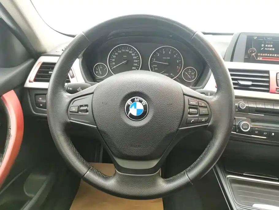 BMW 3 Series — миниатюра 15