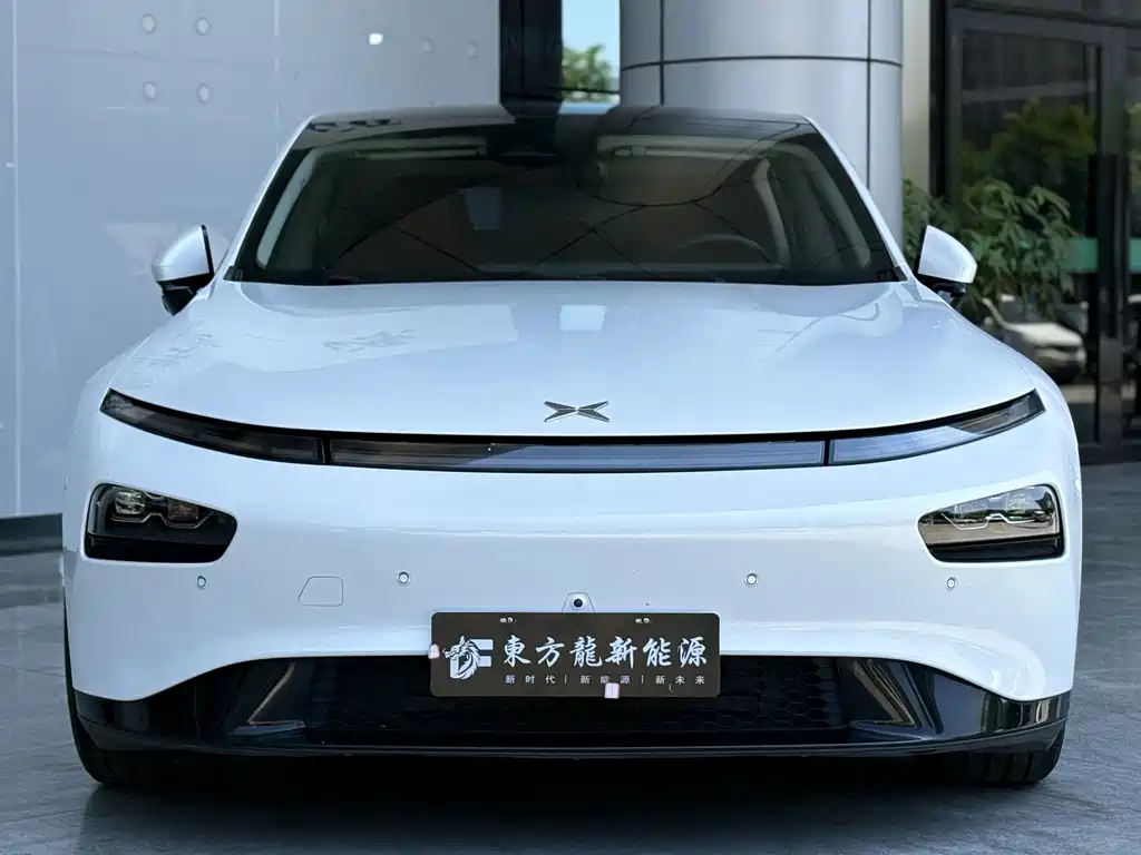 XPeng P7 — миниатюра 2