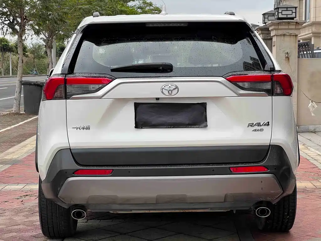 TOYOTA RAV4 RONGFANG