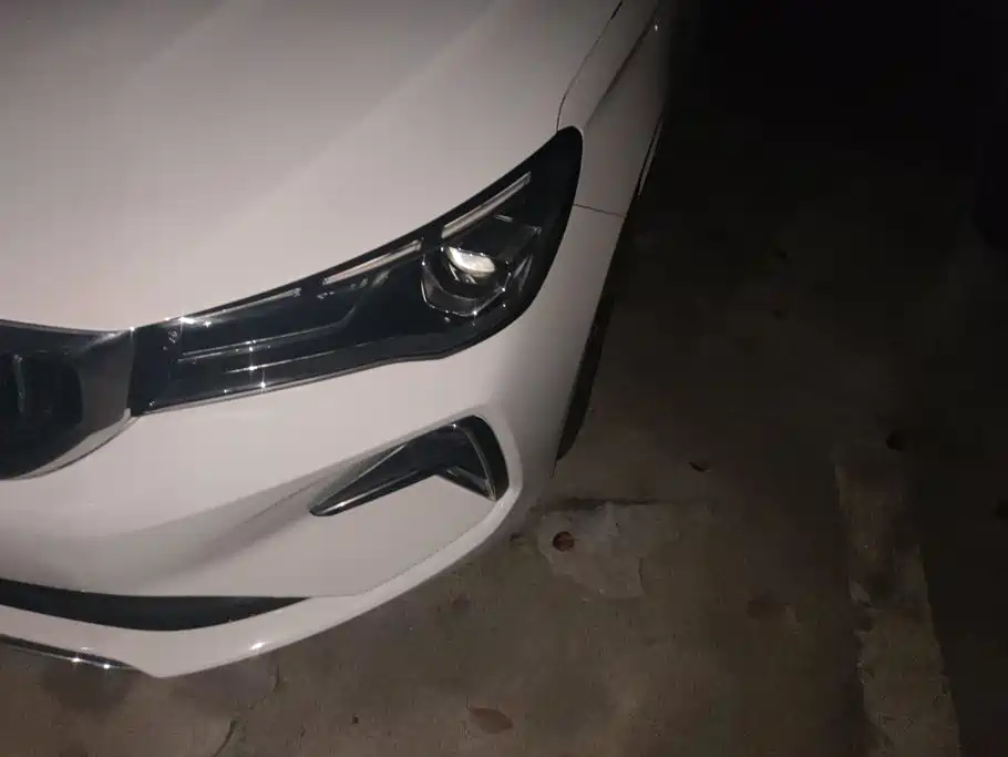 Geely Emgrand — миниатюра 5
