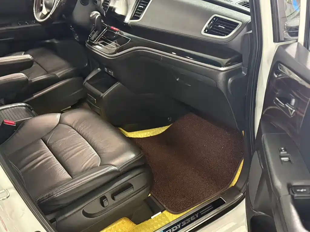 Honda Odyssey — миниатюра 5