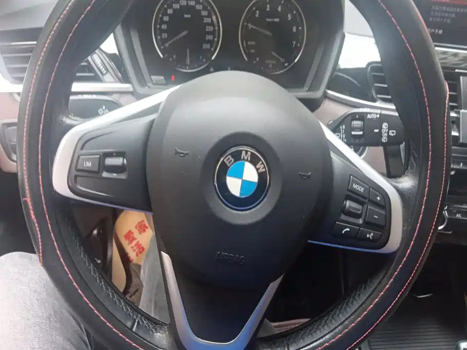 BMW X1 — миниатюра 15