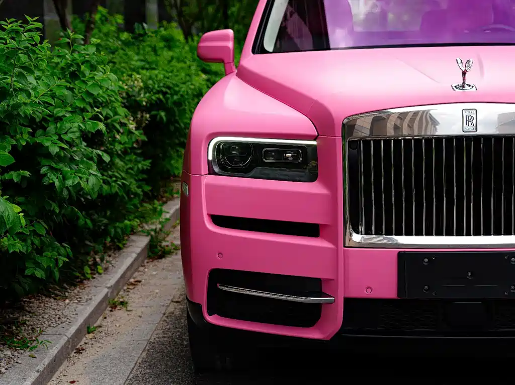 Rolls-Royce Cullinan — миниатюра 8