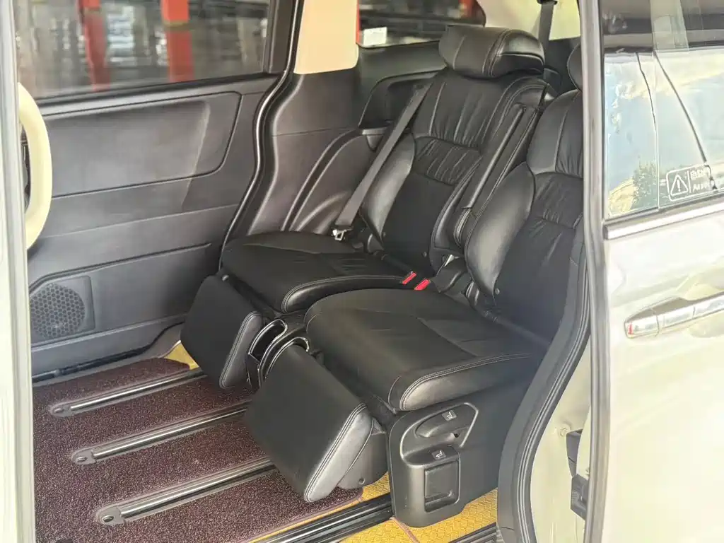 Honda Odyssey — миниатюра 4