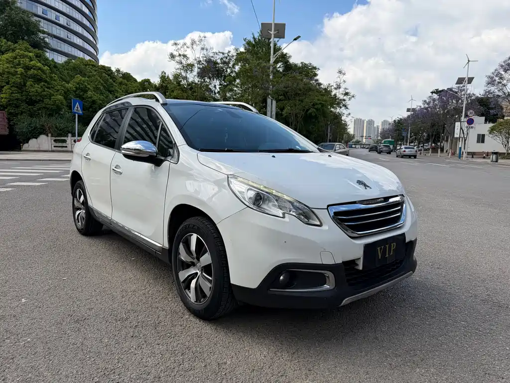 Peugeot 2008 2014 1.6L AT