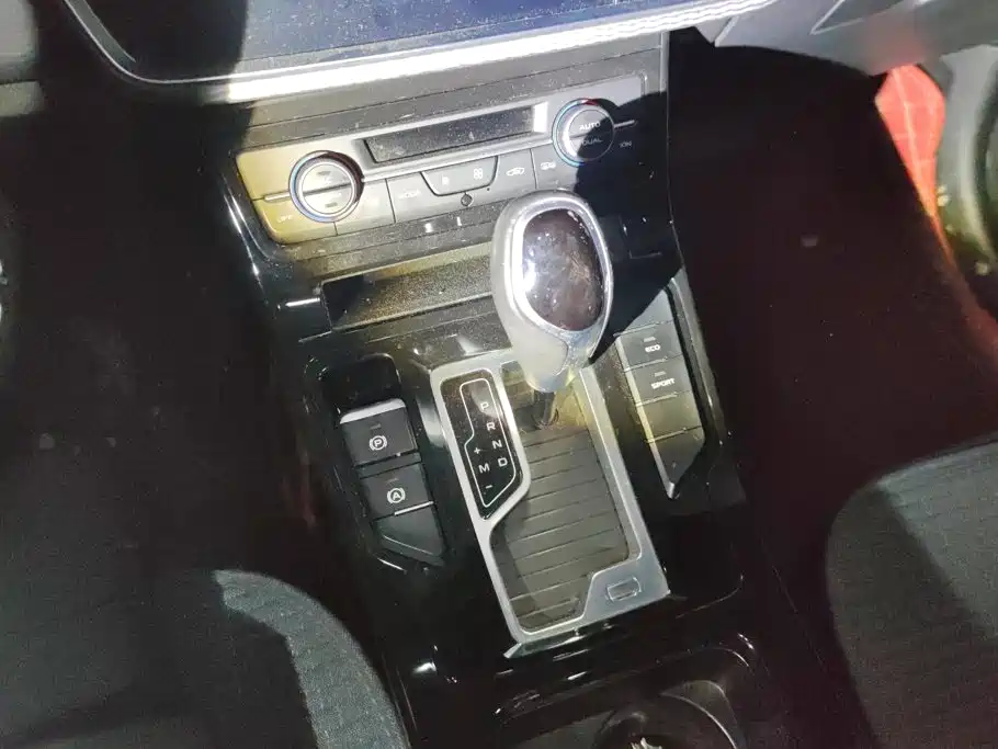 Geely Emgrand GL — миниатюра 16