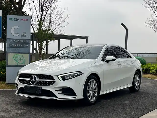 MERCEDES-BENZ A CLASS