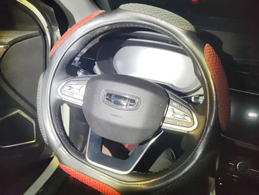 Geely Emgrand GL — миниатюра 15