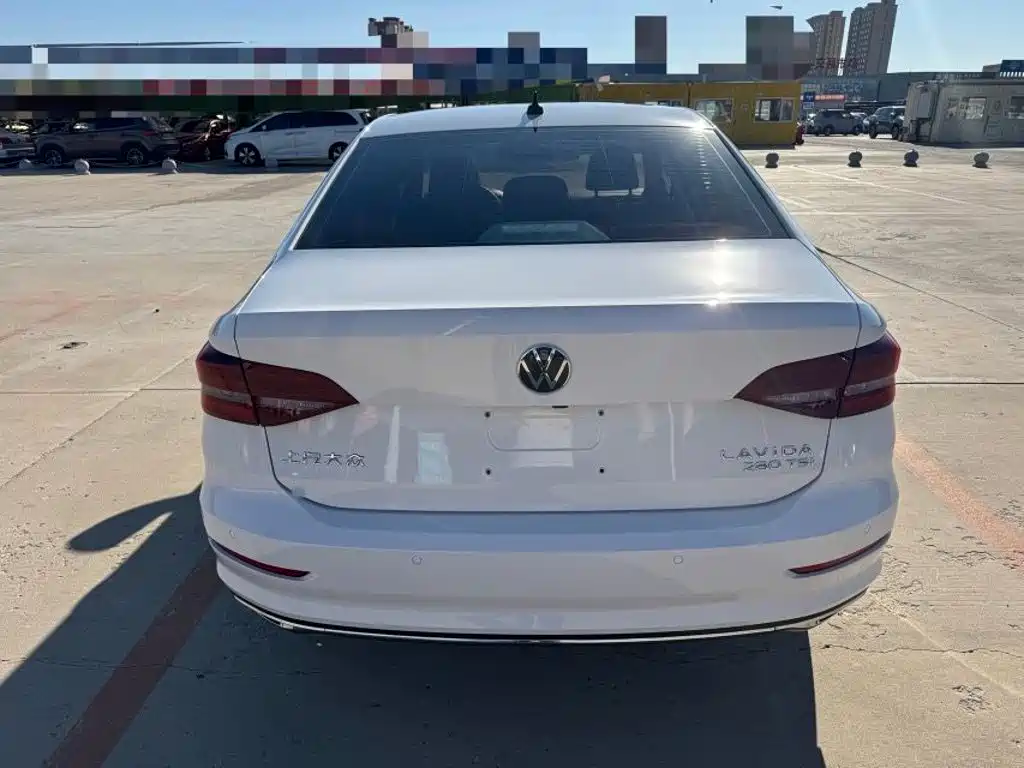 Volkswagen Lavida — миниатюра 7