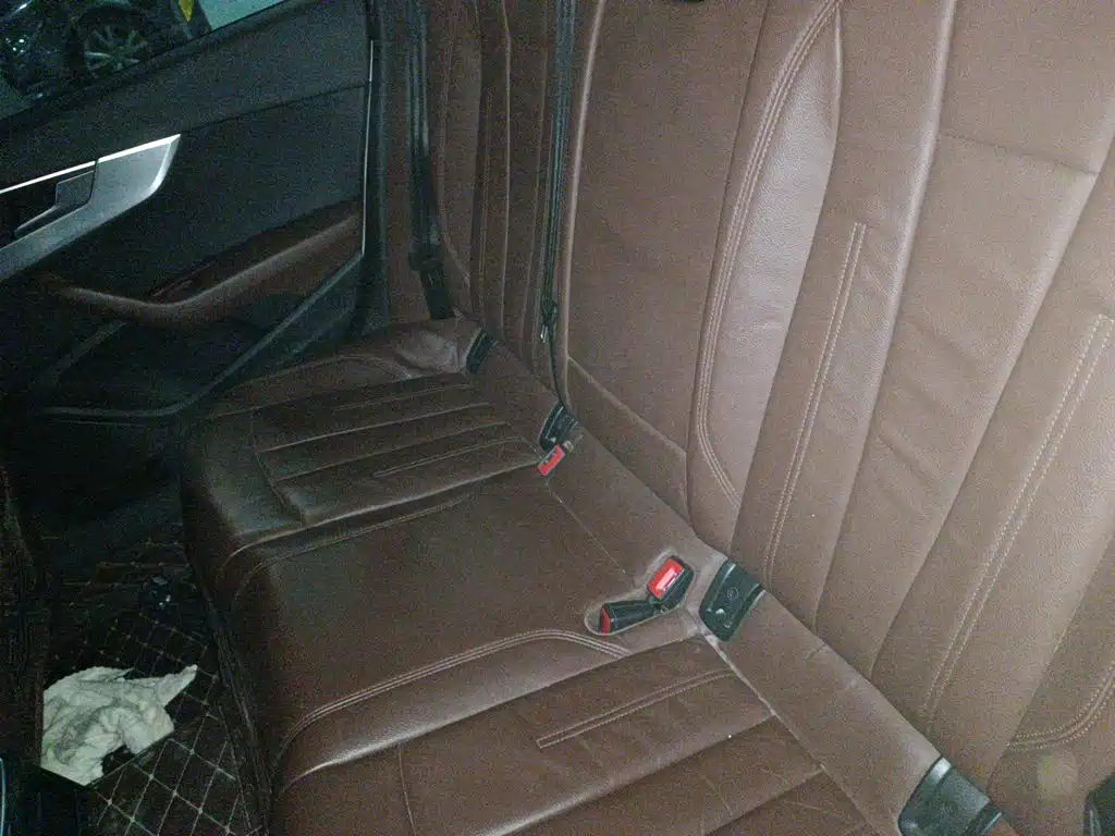 Audi A4L — миниатюра 22