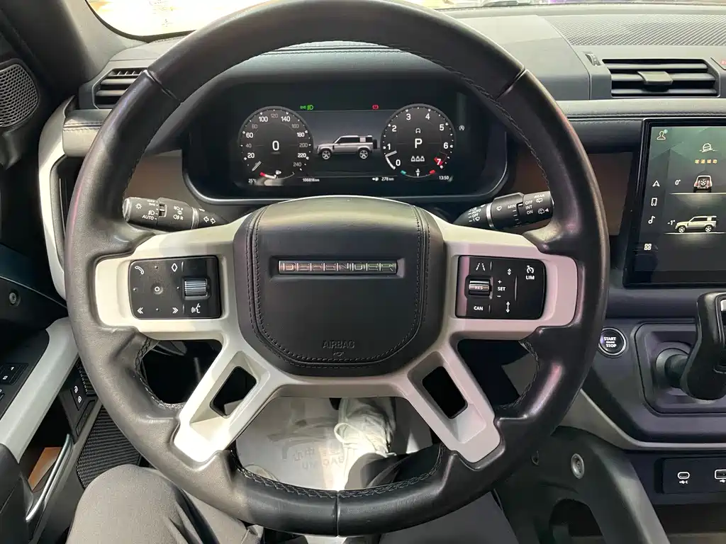 Land Rover Defender — миниатюра 19