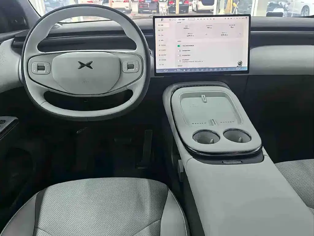 XPeng G7 — миниатюра 5