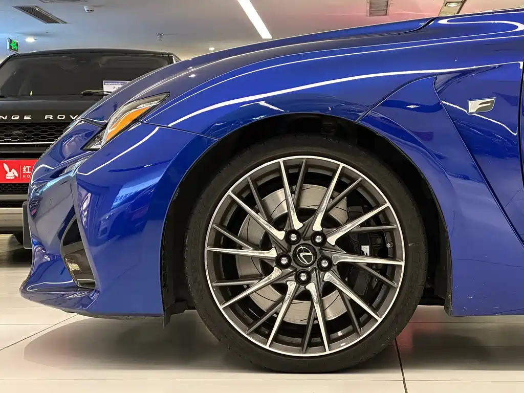 Lexus RC F — миниатюра 21