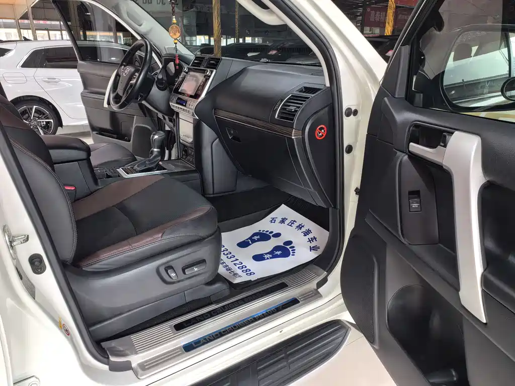 Toyota Land Cruiser Prado 2019 3.5L AT TX-L Premium