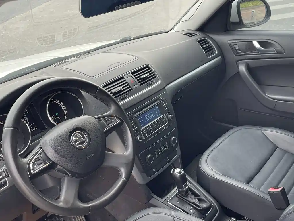 Skoda Yeti — миниатюра 13