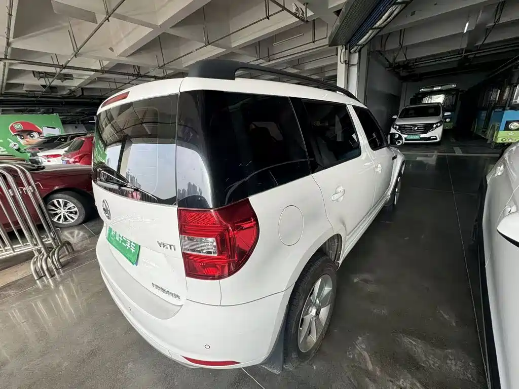 Skoda Yeti — миниатюра 8