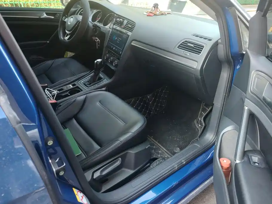 Volkswagen Golf — миниатюра 8