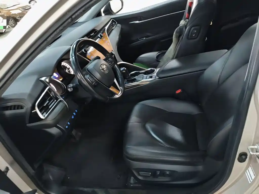 Toyota Camry — миниатюра 15