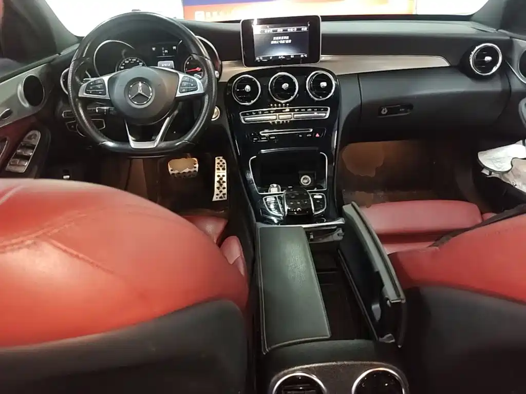 Mercedes-Benz C-Class — миниатюра 10