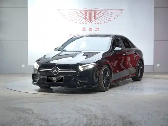 MERCEDES-BENZ A CLASS AMG