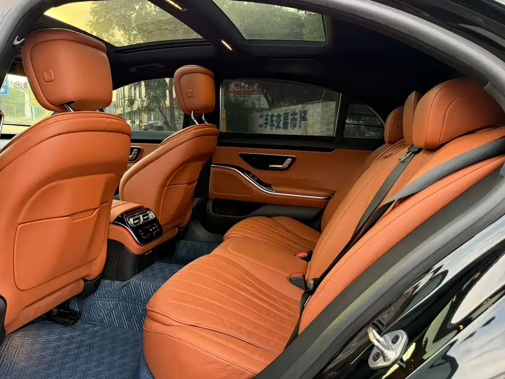 Mercedes-Benz S-Class — миниатюра 6