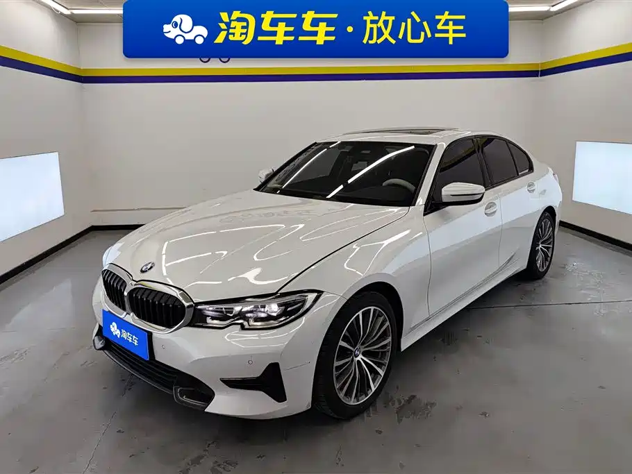 BMW 3 Series 2021
