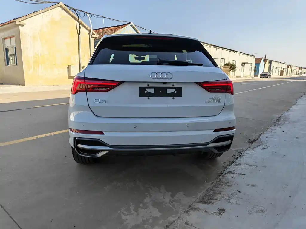Audi Q3 — миниатюра 5