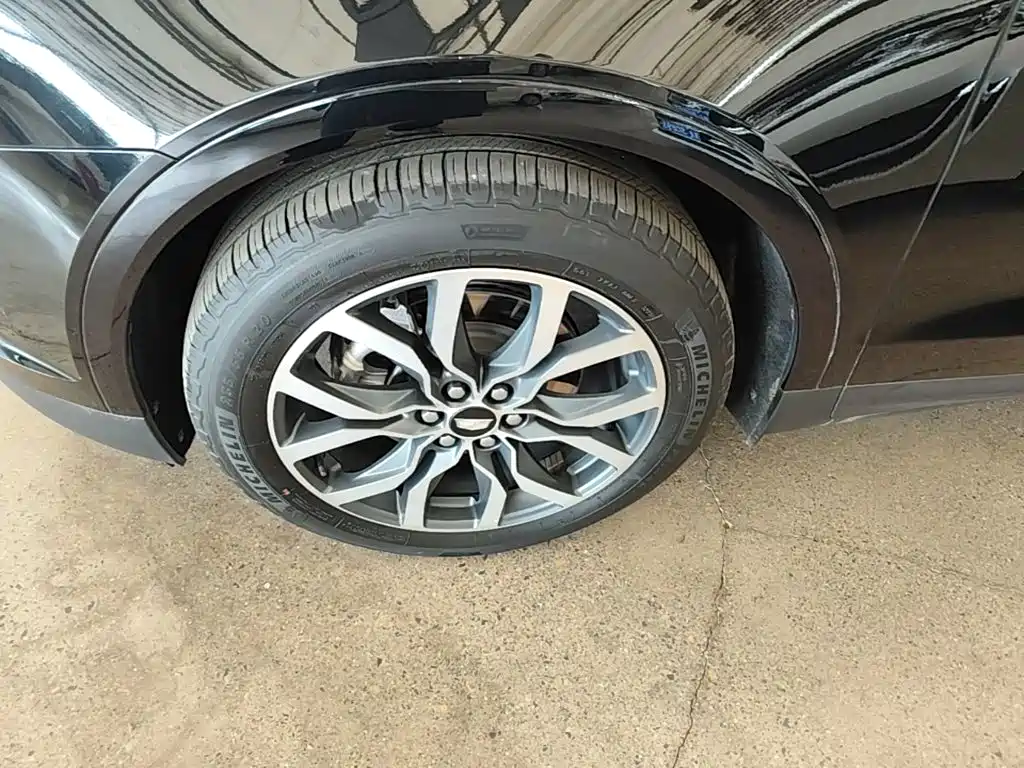 Cadillac XT5 — миниатюра 23