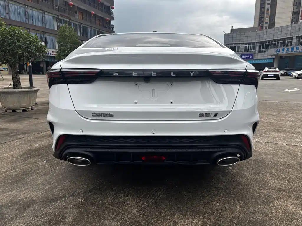 Geely Binrui 2024 COOL 1.5T DCT Champion