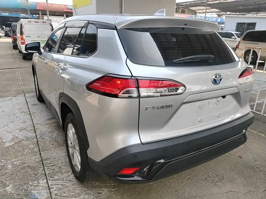 Toyota Frontlander — миниатюра 5