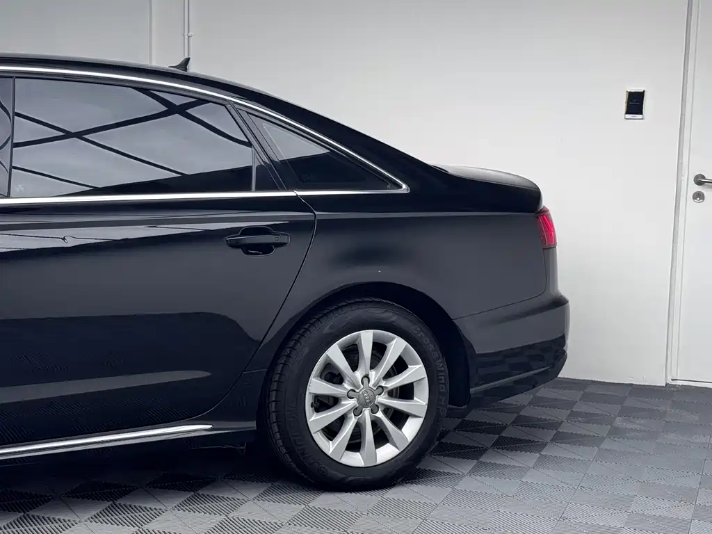 Audi A6L — миниатюра 4