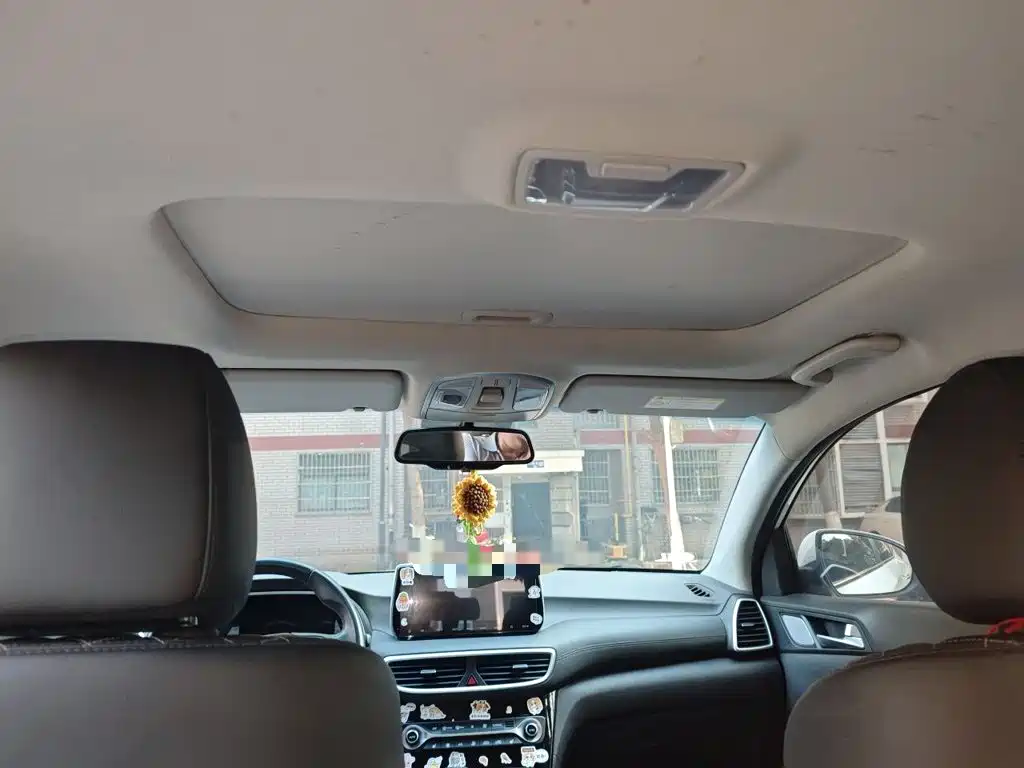 Hyundai Tucson — миниатюра 14