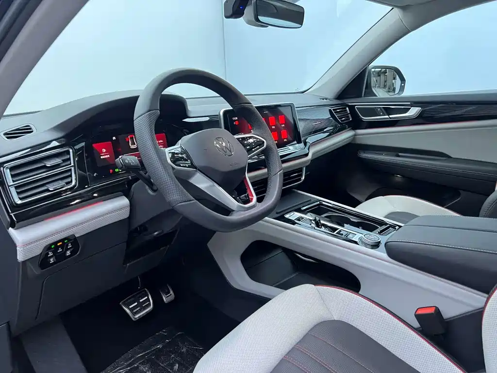 Volkswagen Teramont — миниатюра 5