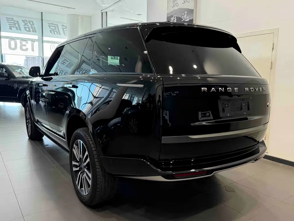Land Rover Range Rover — миниатюра 23