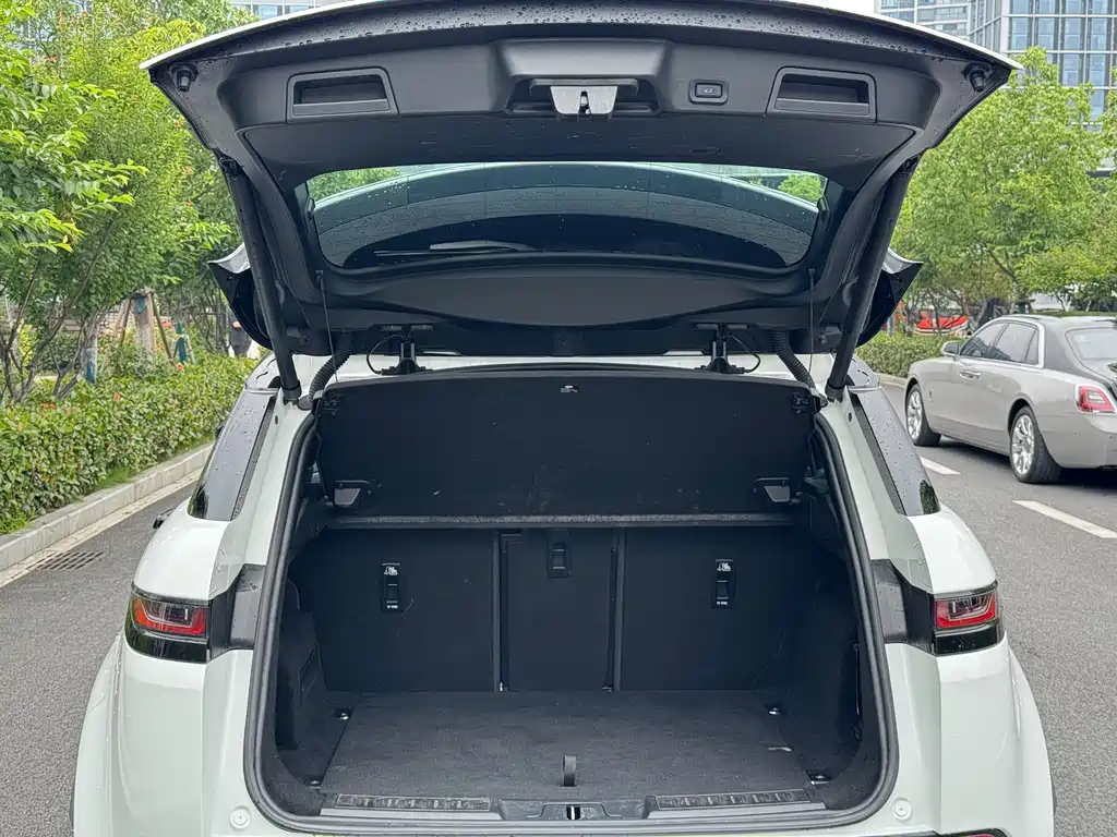 Land Rover Evoque — миниатюра 18